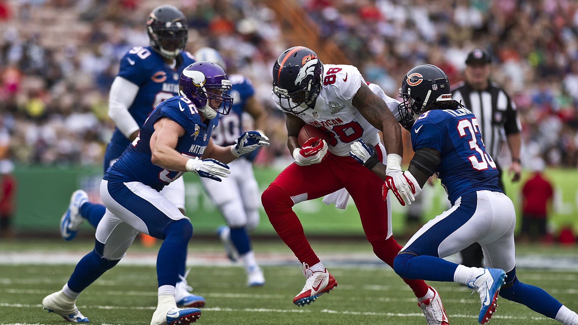 世界杯逆天反击：瞬间撕开防线，点燃全场！，世界杯回眸