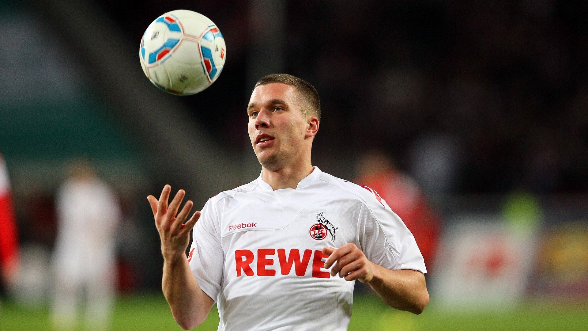 历史传奇回顾:五大联赛的球王时代,五大联赛历史过人王